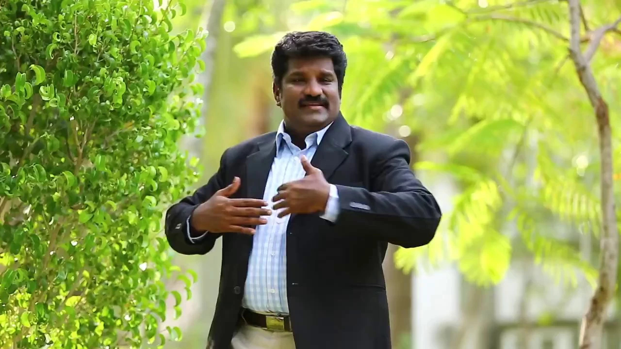 En Meetpar Uyirodundu lyrics,